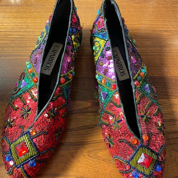 Unique colourful shoes! - Picture 3 of 5
